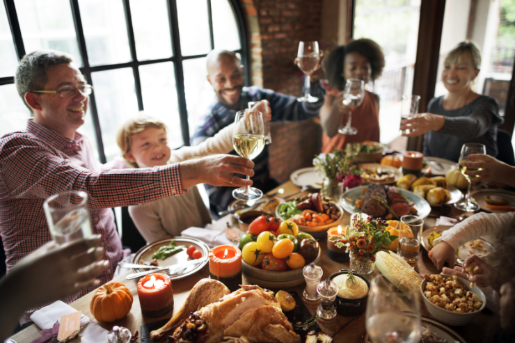 5 Ways to Save Big Bucks on Your Thanksgiving Feast