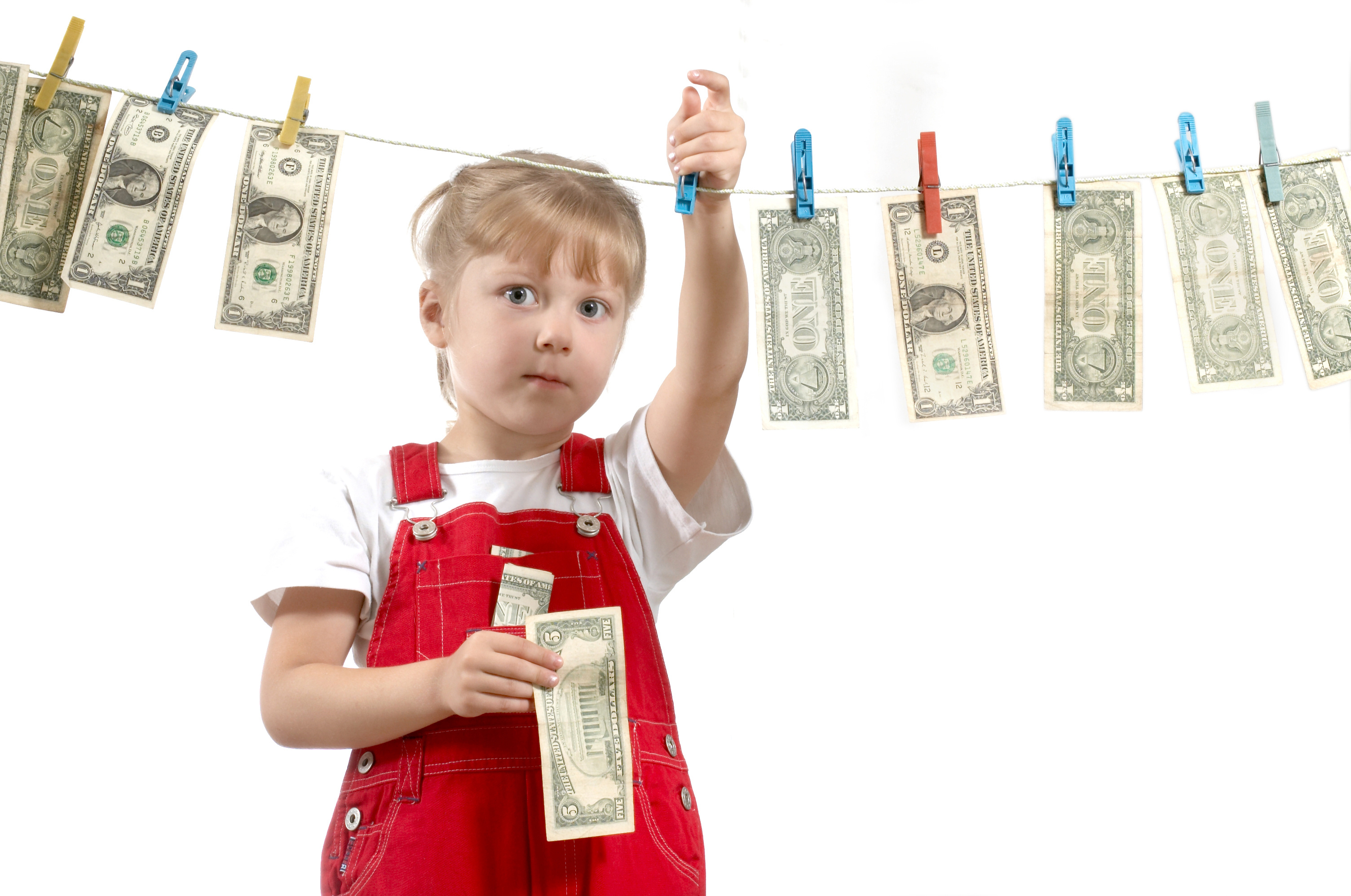 How to Teach Your Child(ren) about Spending and Saving Money