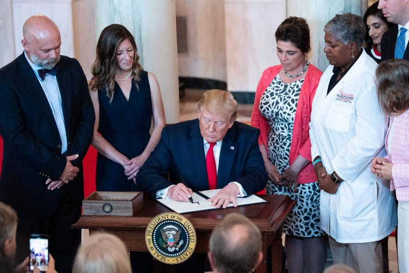 Trump Pushes Hospitals to Be More Transparent with Executive Order