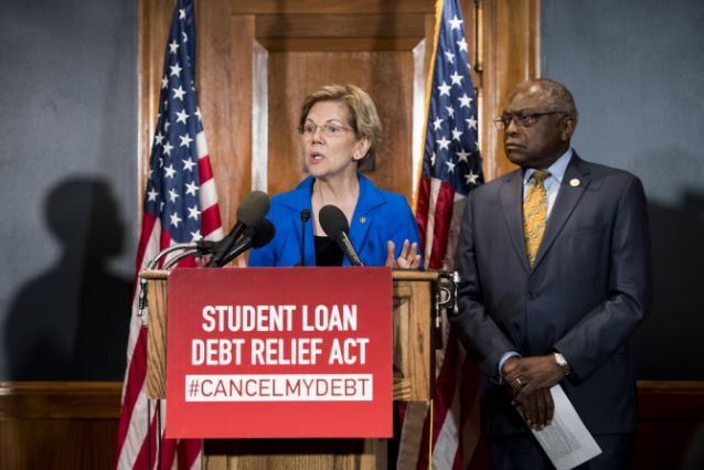 Elizabeth Warren Thinks Trump’s Pick for Student Loan Watchdog is Corrupt