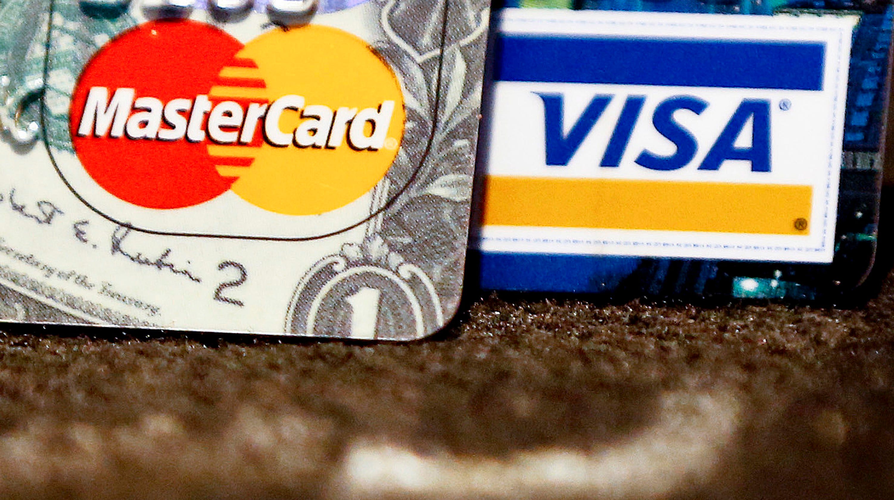 Millennials Are Having a Difficult Time Getting Credit Cards